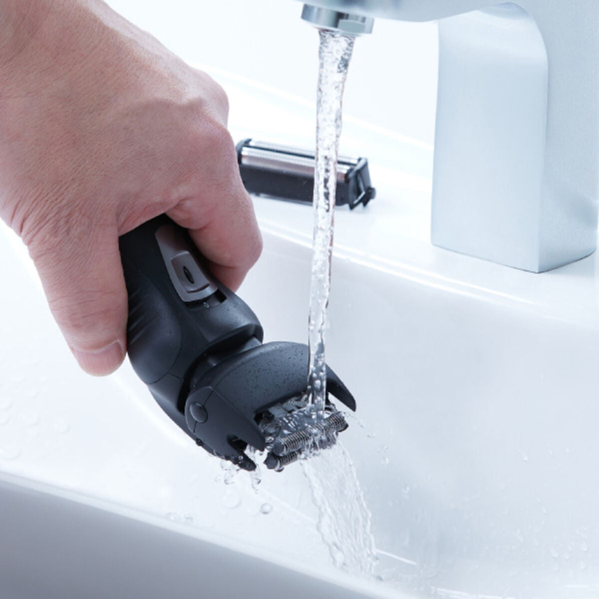 V10H6131E3C4539F1F98E6FEA0A29C9B46E1R4577395P3