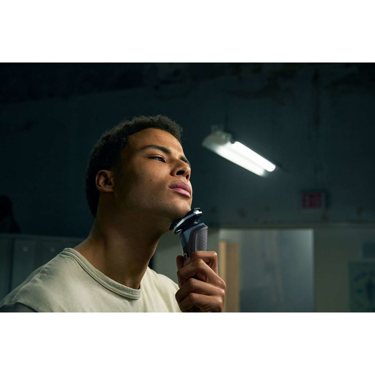 V6H6F914B445A2829851DC121C91C26740FR6410464P6