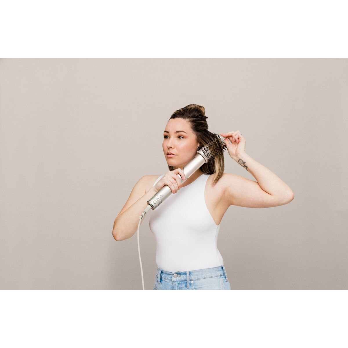 V4H217B6707A1980F028EE4CD7E73AB039ER4775030P4