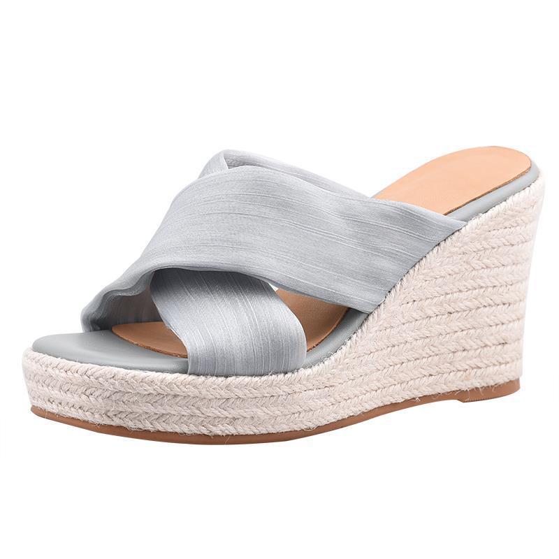 Sandales pour femmes à plate-forme tissée de paille Store Hive UNIjuntos