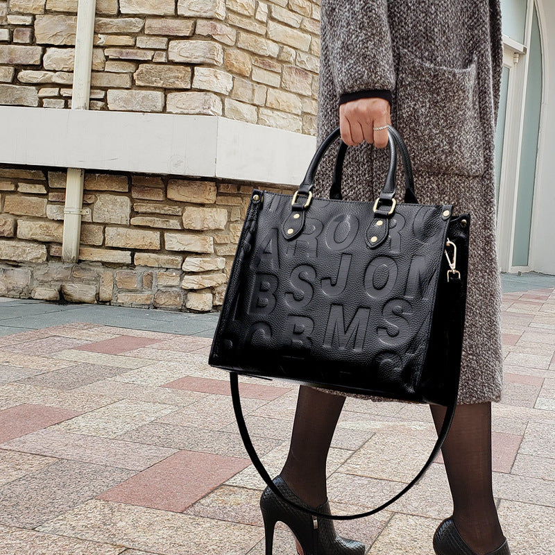 Women's Large Capacity All Match Black Shoulder Bag