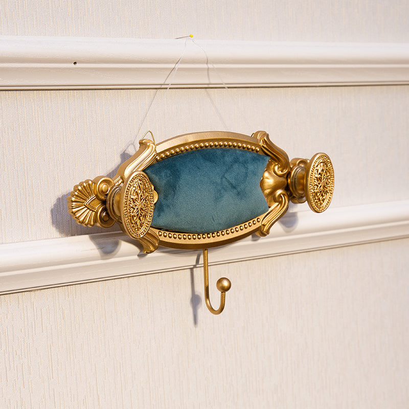 Retro Personality Peacock Blue Bronzing Jewelry Display Stand