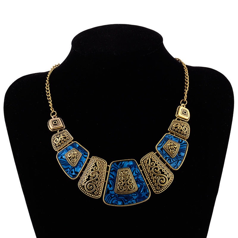 Bohemian Style Scalloped Necklace