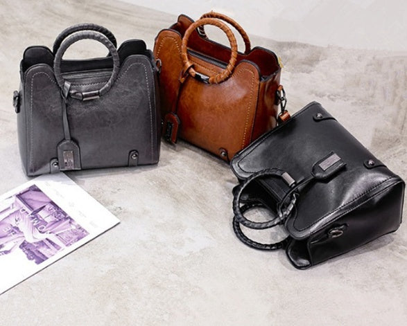 New summer messenger bag simple fashion oil wax leather handbag