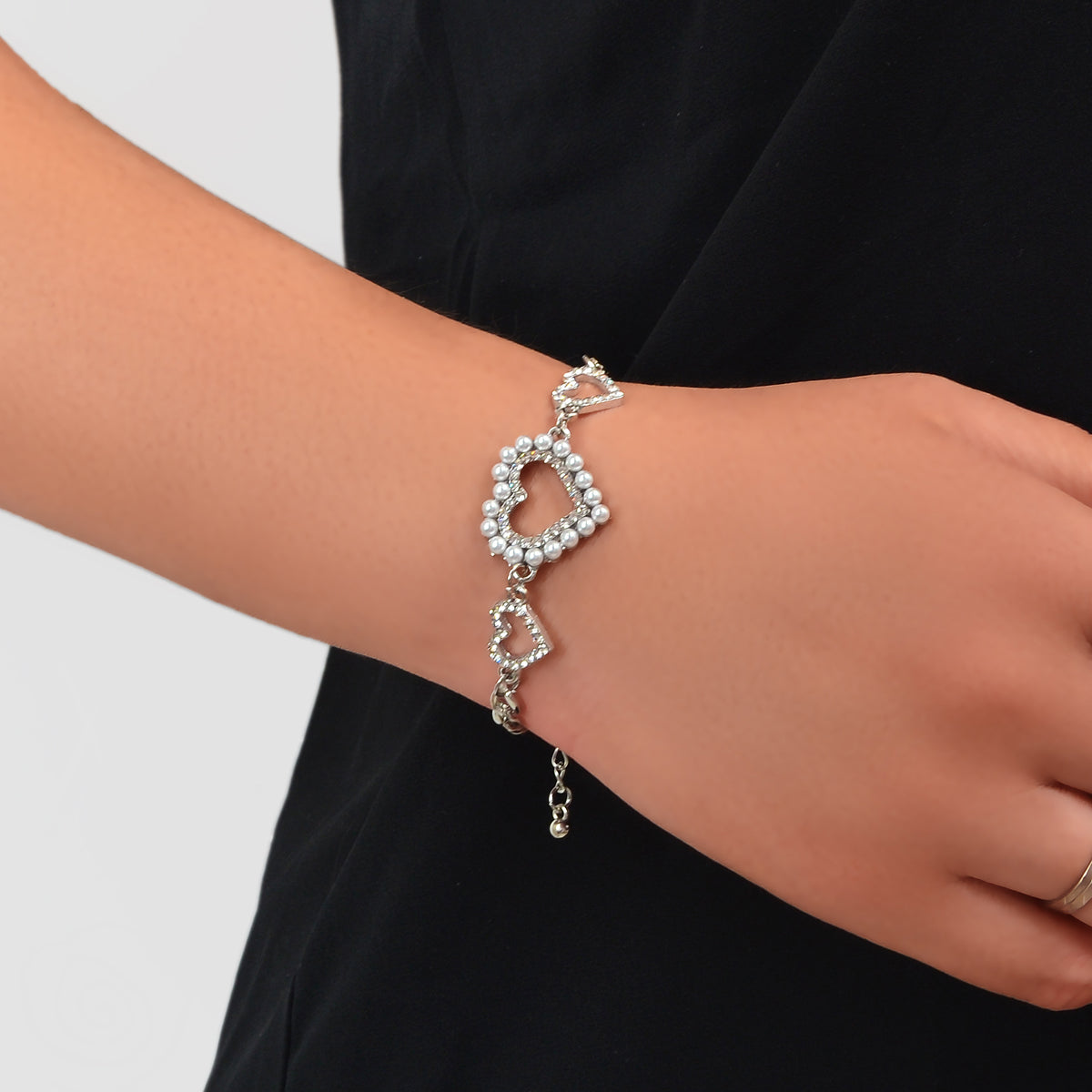 Luxurious Rhinestone Pearl Decor Heart Charm Silver Chain Bracelet for Wedding-0