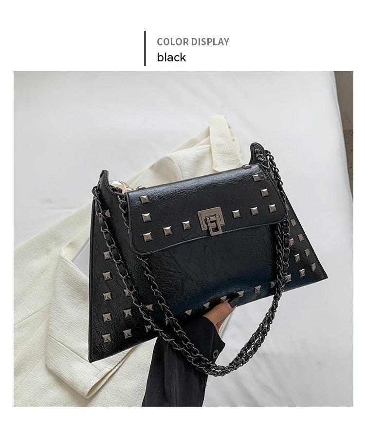 Rivet Bag Envelope Chain Crossbody
