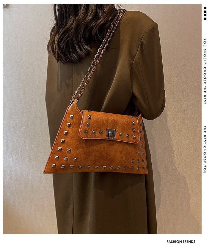 Rivet Bag Envelope Chain Crossbody