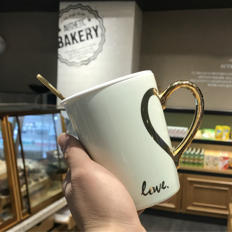Creative love coffee mug female ceramic spoon with lid