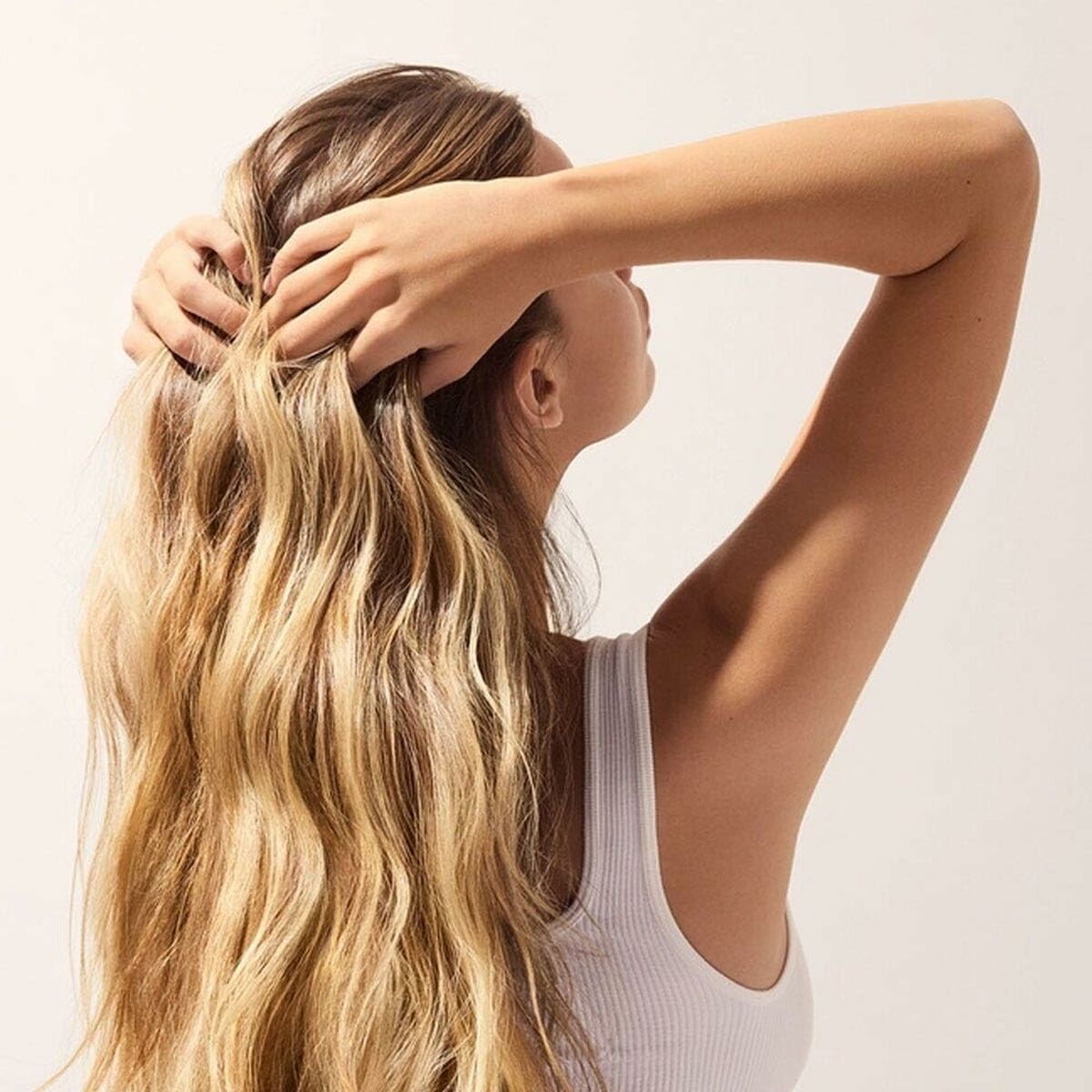 V4HCC27FAFBB00A8FB6CA691A84D0398439R4941652P2