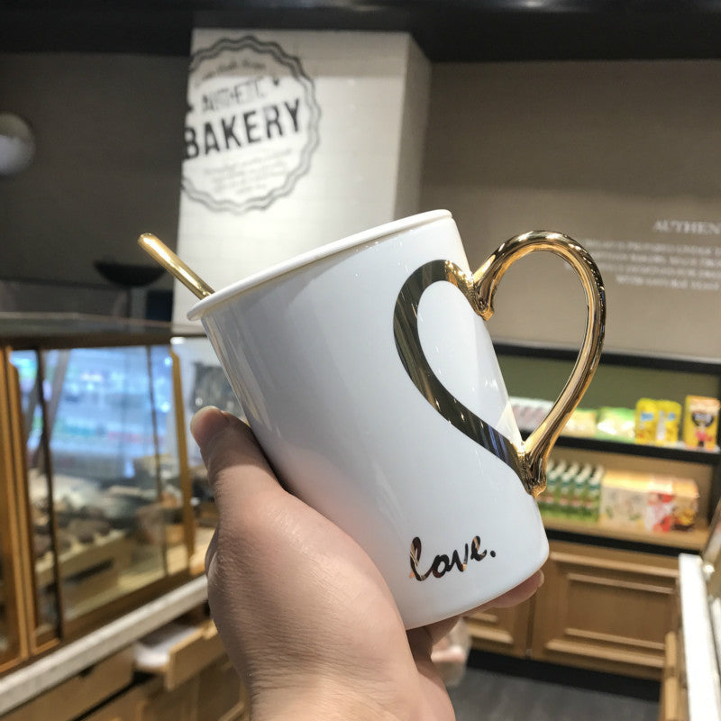 Creative love coffee mug female ceramic spoon with lid