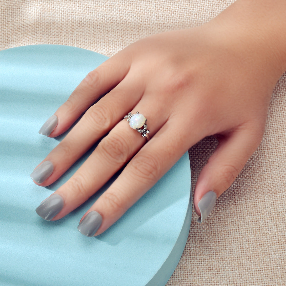 Retro Textured Jewellery Band Rhinestone Simulant Opal Butterfly Wedding Ring-1