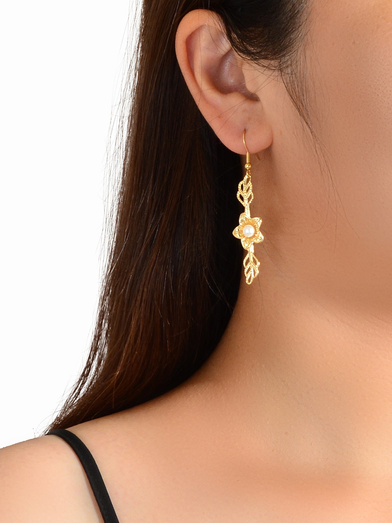 Retro Pearl Decor Gold Leaf Flower Dangle Earrings Wedding Engagement Jewellery-1