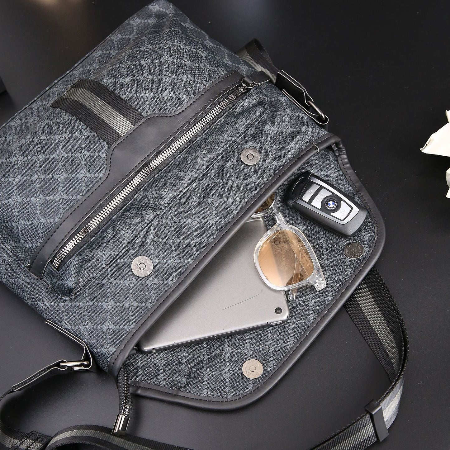 Sac à dos à bandoulière de marque tendance pour homme JFA UNIjuntos Entreprise