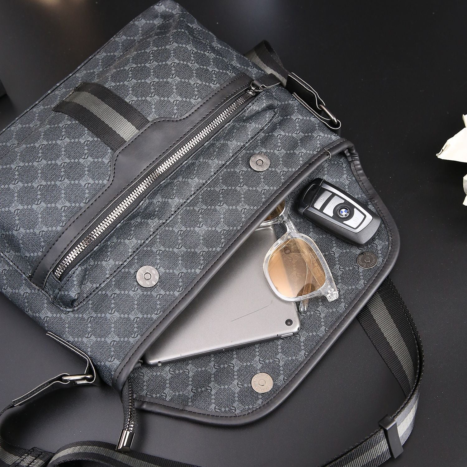 Sac à dos à bandoulière de marque tendance pour homme JFA UNIjuntos Entreprise