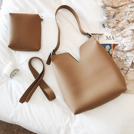 Korean leisure female new summer bag composite bucket leather handbag fashion all-match Crossbody Bag
