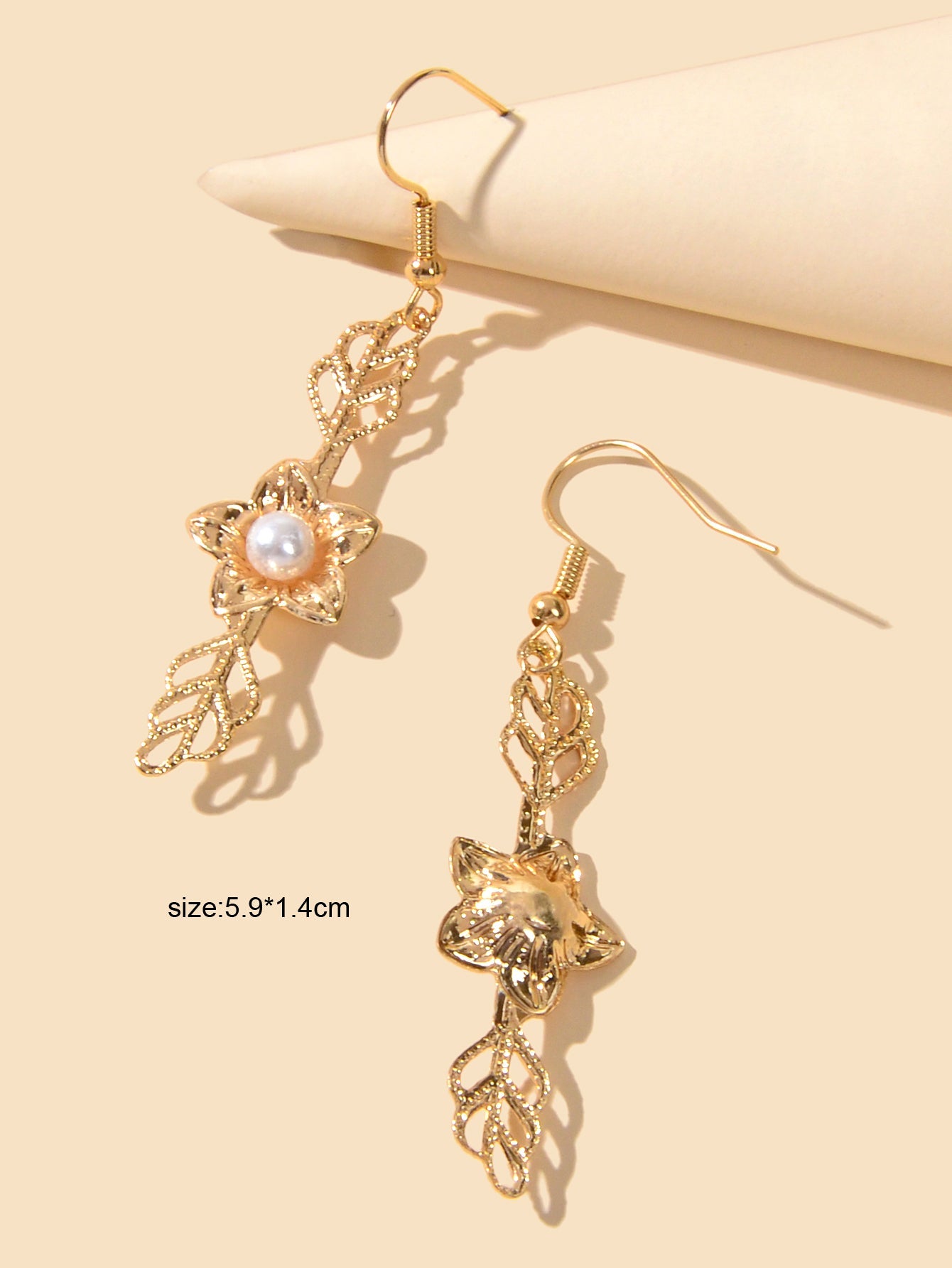 Retro Pearl Decor Gold Leaf Flower Dangle Earrings Wedding Engagement Jewellery-2