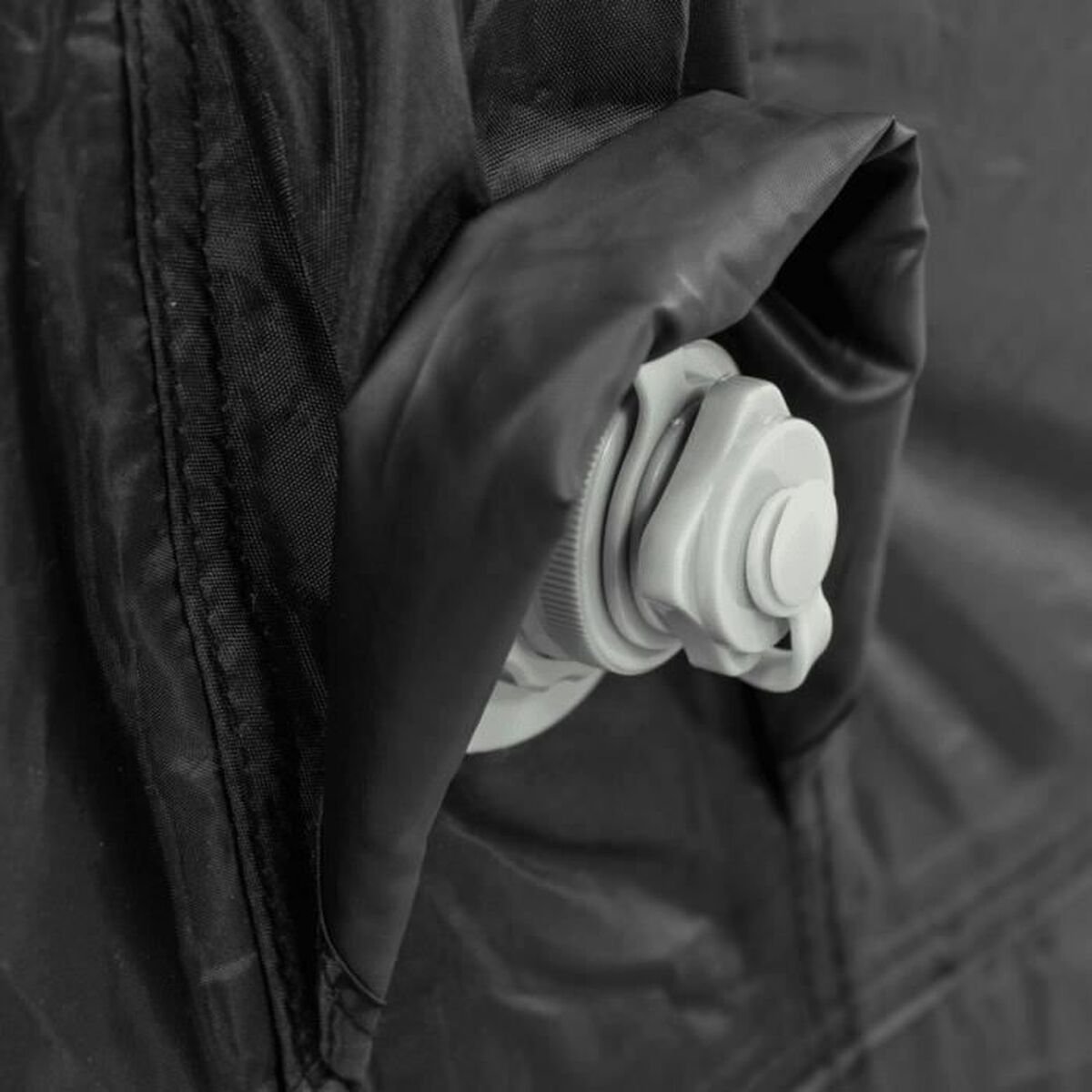 V3HF037F0952FD7A7DA7477F3E50FB66479R5935326P6