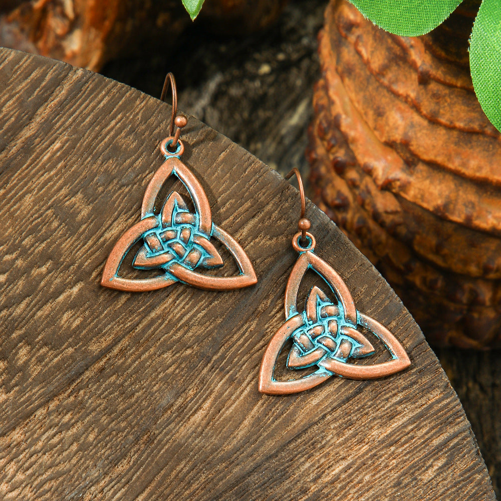 Simple Personality Minority Vacation Style Earrings
