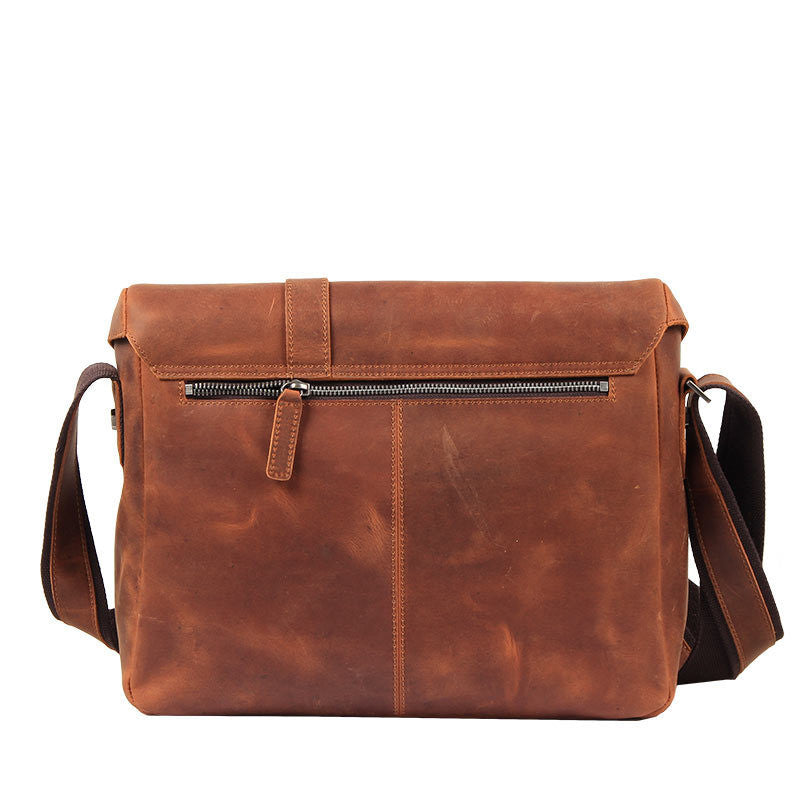 Men's Retro Casual Top Layer Leather Large Capacity One Shoulder Messenger Bag