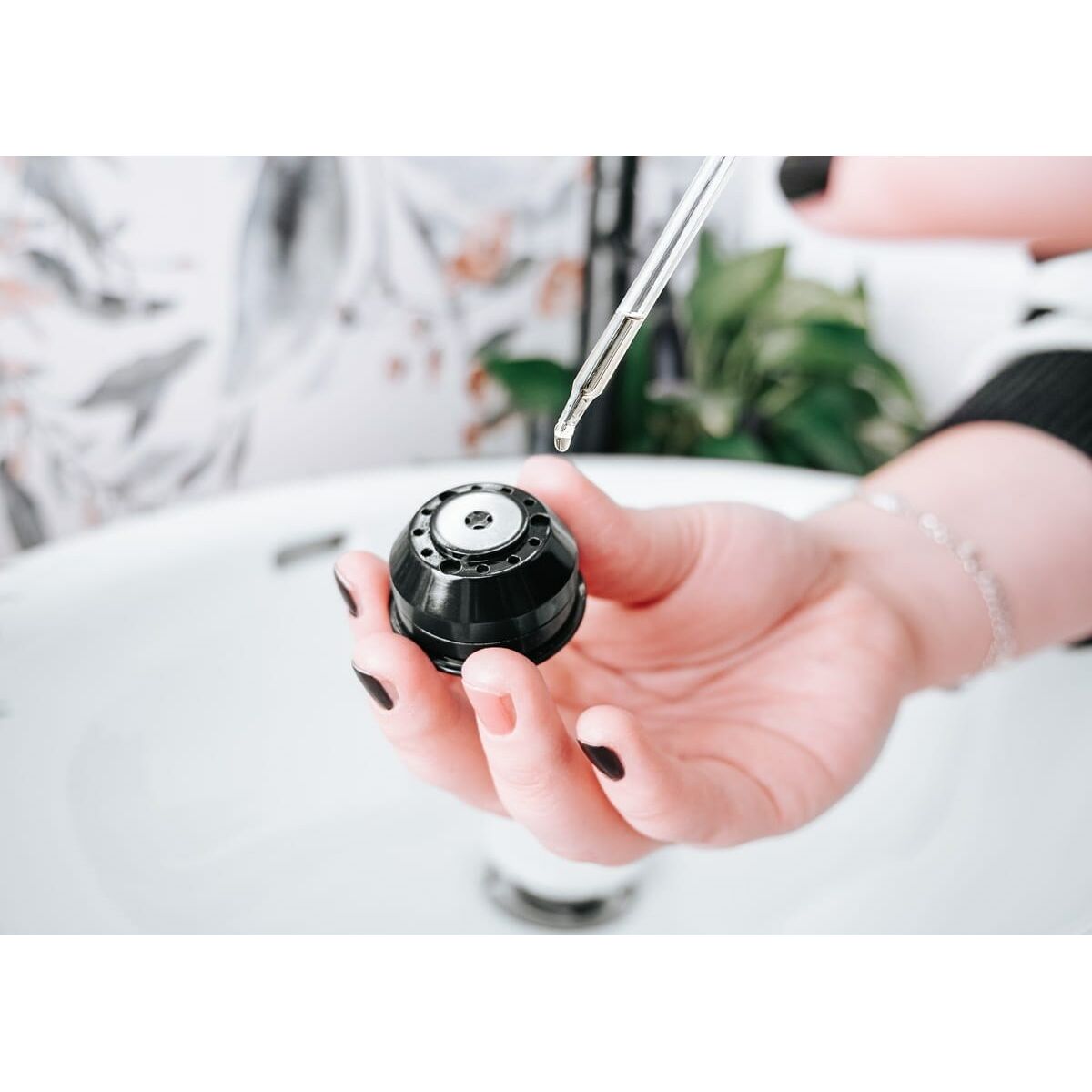 V6H64361489C1499A367812490E298089C5R6572538P4