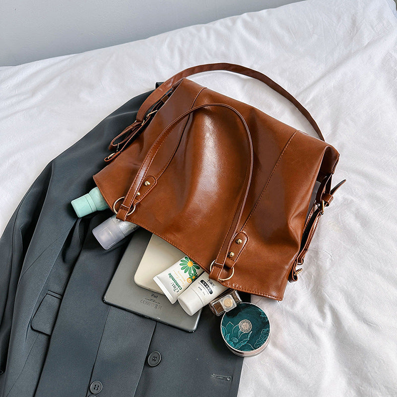 Sac à bandoulière de grande capacité à la mode rétro pour femmes Store Hive UNIjuntos