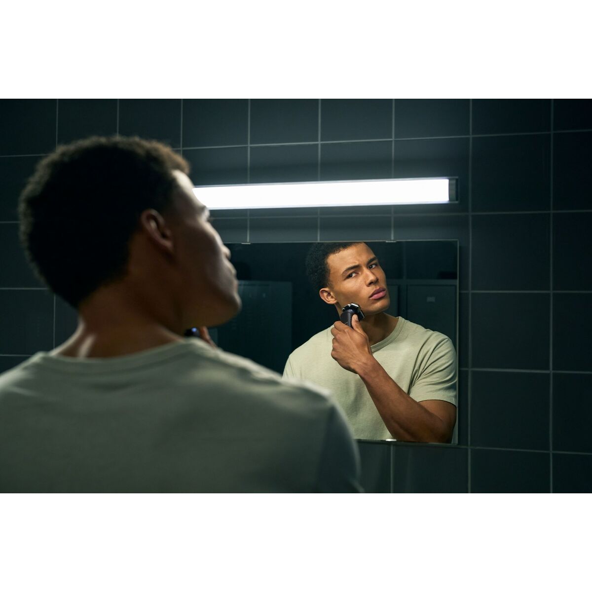 V2H9BBC10C64957B1BED1DE4908382C3AD9R6828464P9