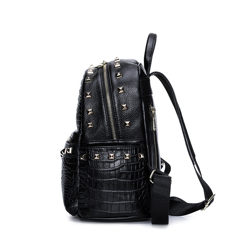 New fashion all-match soft leather backpack