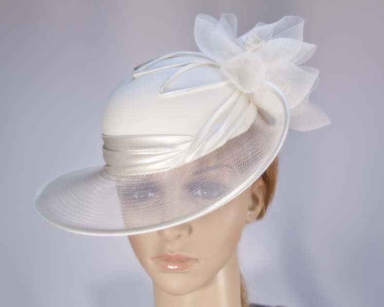 Cream Mother of the Bride Wedding Hat-0