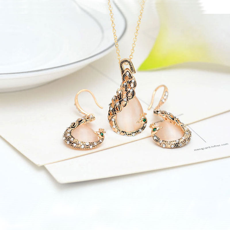 Bridal Jewelry Peacock Gem Necklace Earrings