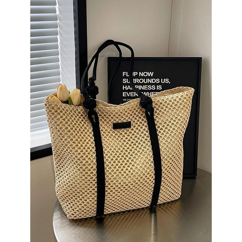 Commuter Large Capacity One-shoulder Knitted Beach Bag