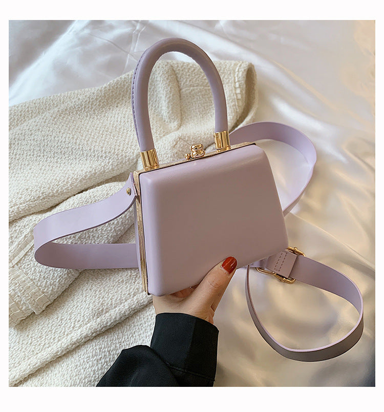 Contrast Color Artistic Ethnic Style Portable Clip Bag