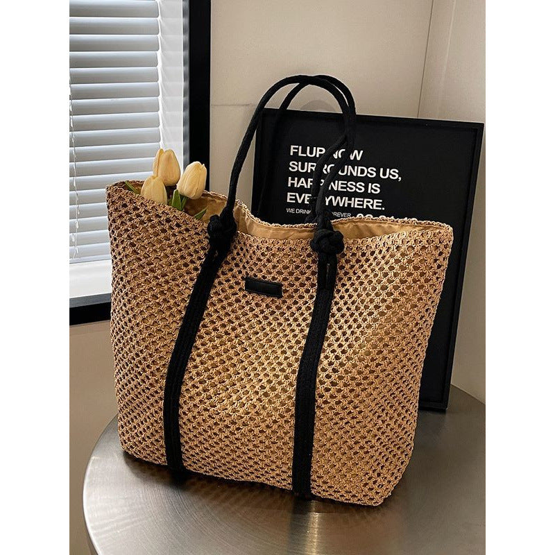 Commuter Large Capacity One-shoulder Knitted Beach Bag