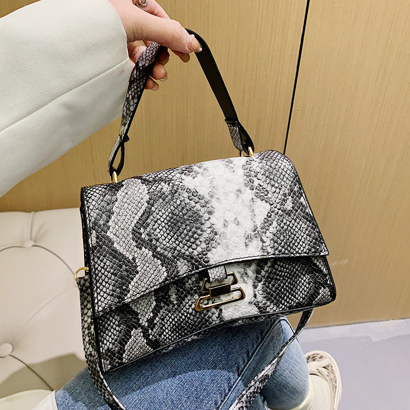 Women's Snake Pattern Gourd Lock Handbag One Shoulder Diagonal