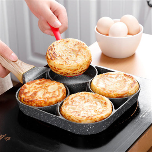 Quatre Trou Omelette Pan, Non-bâton Pan