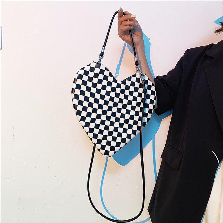 Messenger Bag Net Red Love One-shoulder Armpit Bag