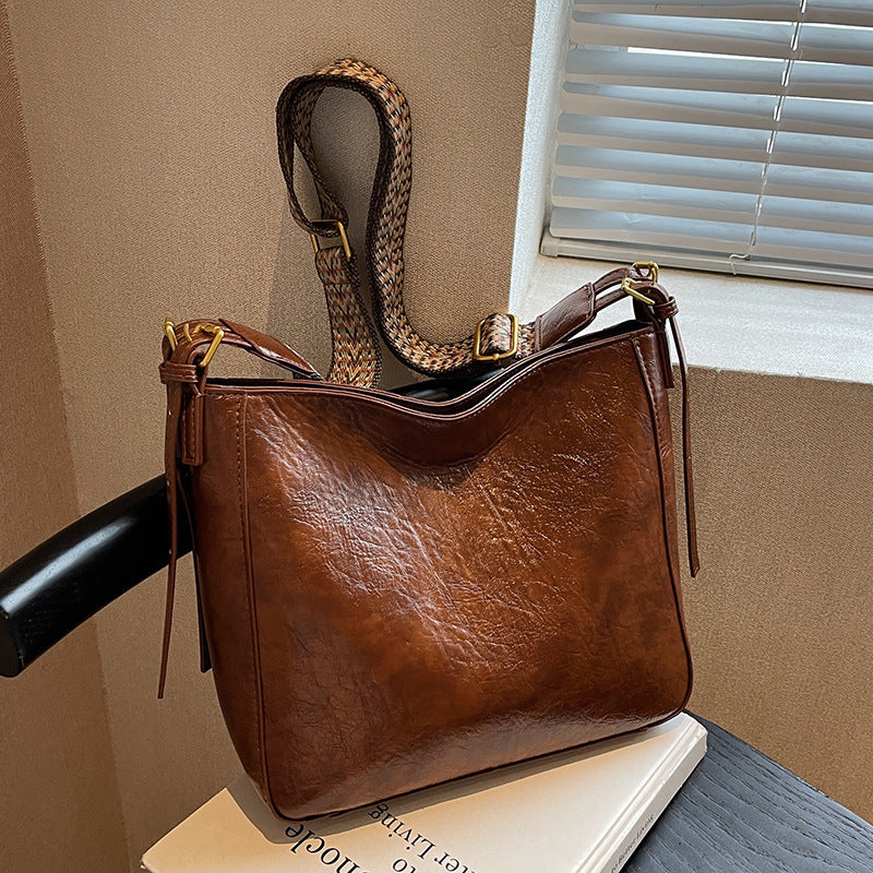 Women's Fashionable And High-end Retro Small Bag