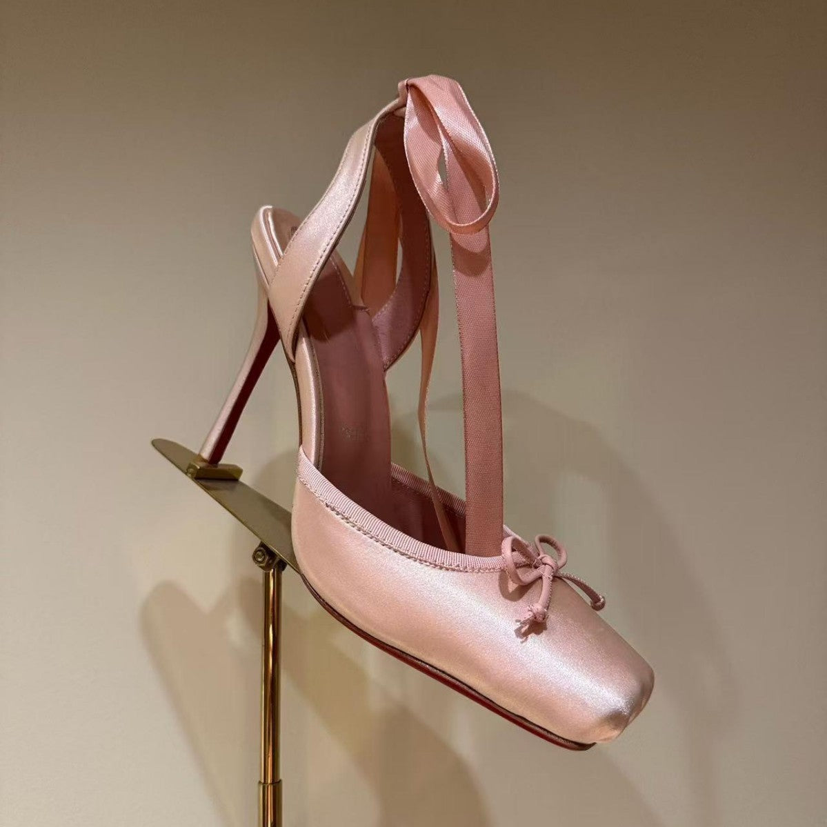 Leather Sole Women's Shoes Fashion Satin Ribbon Toe Cap